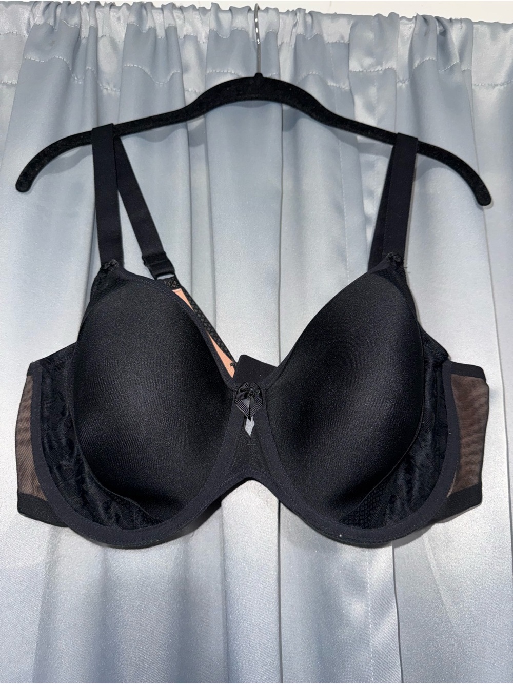 Elomi Black Smooth T-Shirt Bra with Underwire Support